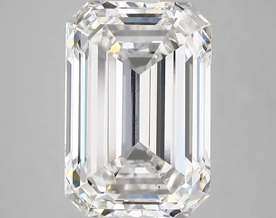 5.08ct F VS1 Emerald (IGI)