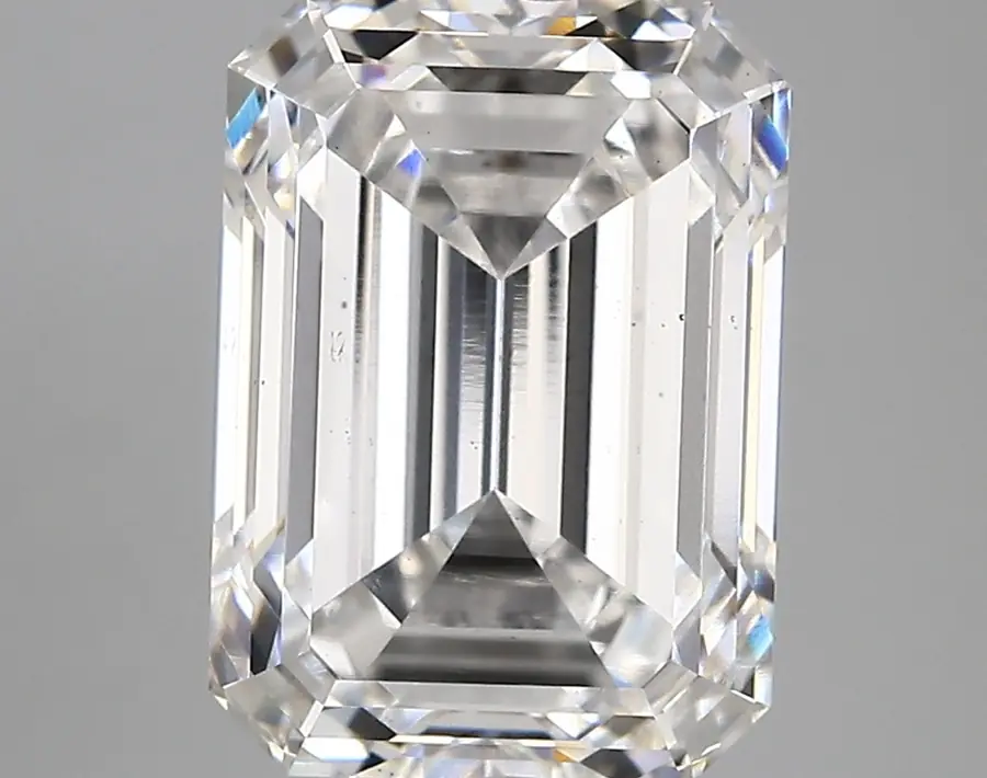 5.08ct E VS2 Emerald (IGI)