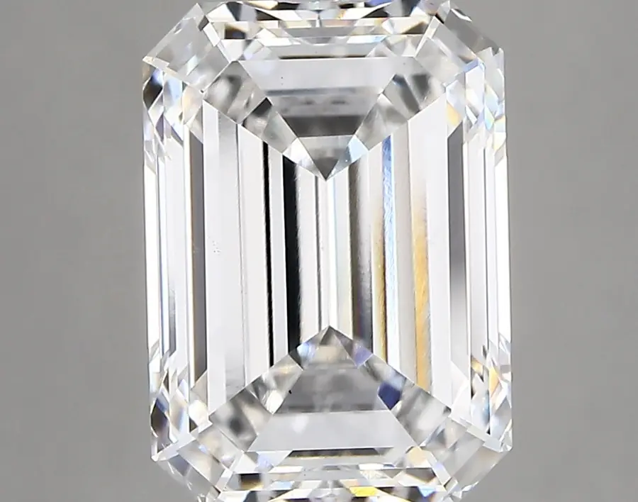 5.06ct G VS1 Emerald (IGI)