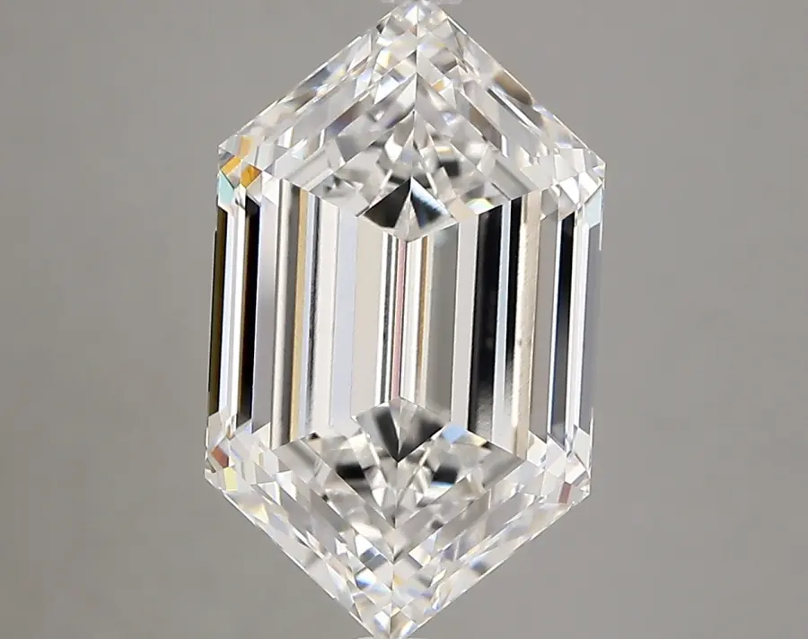 5.05ct D VVS2 Long Hexagon (IGI)