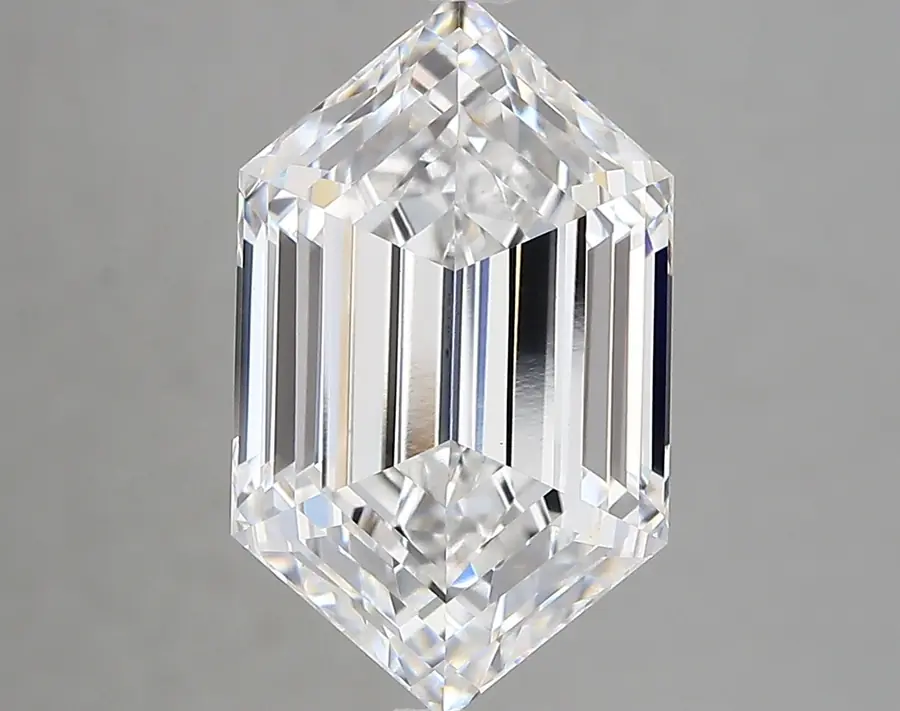 5.05ct D VVS2 Long Hexagon (IGI)