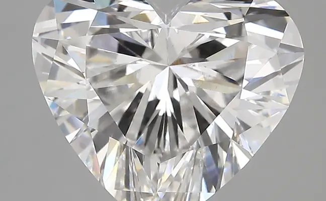 5.05ct E VVS2 Heart (IGI)
