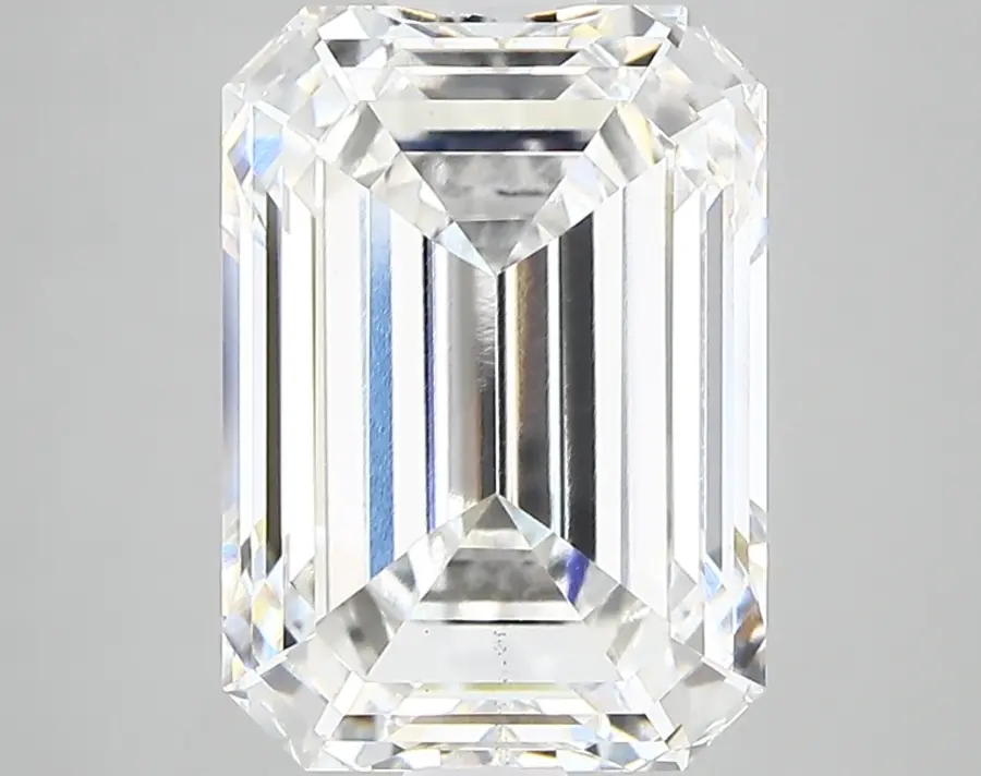 5.02ct G VS1 Emerald (IGI)