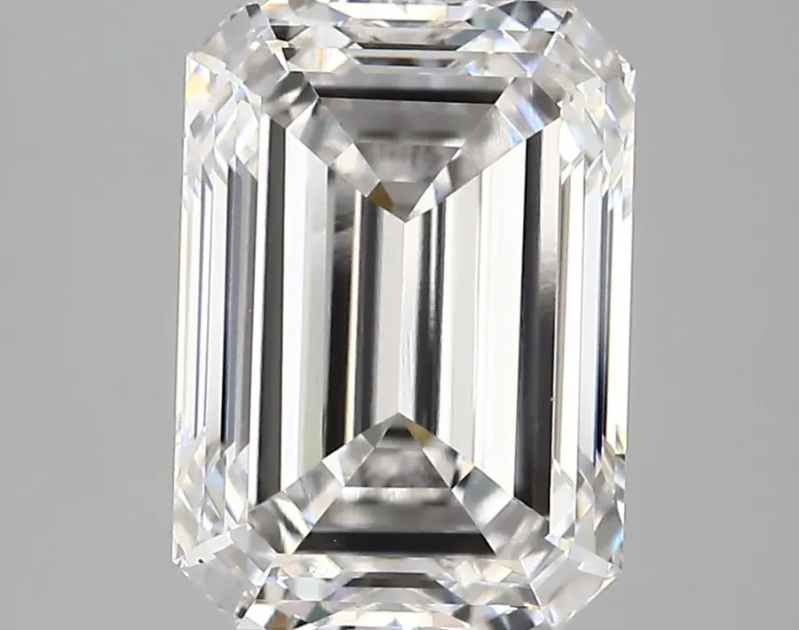 5.02ct E VS1 Emerald (IGI)