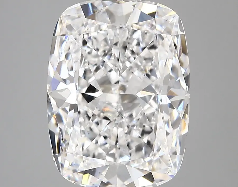 5.02ct D VS2 Cushion (IGI)