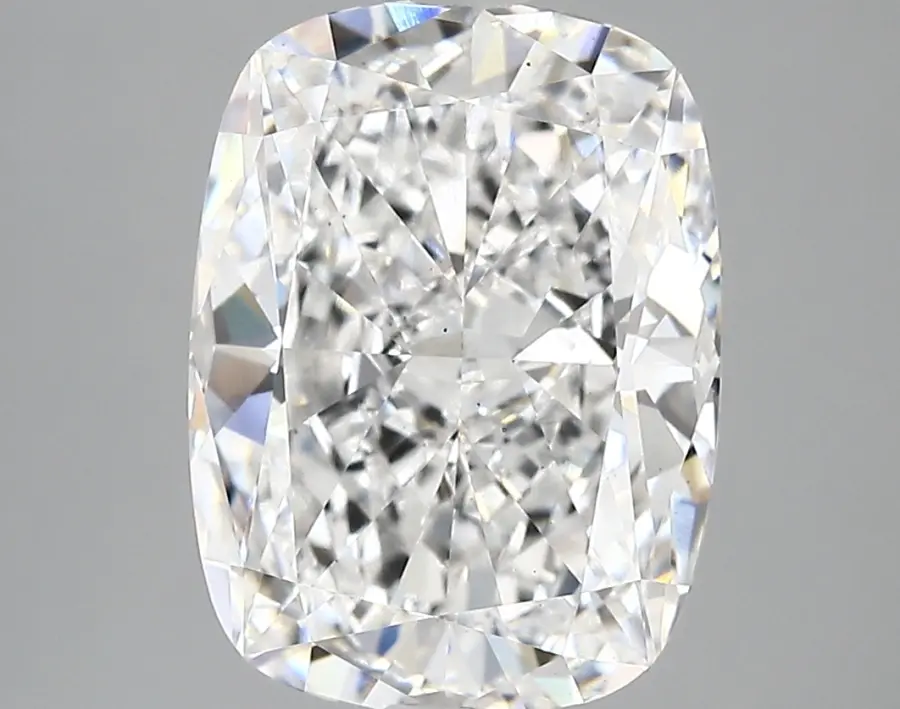 5.02ct D VS2 Cushion (IGI)