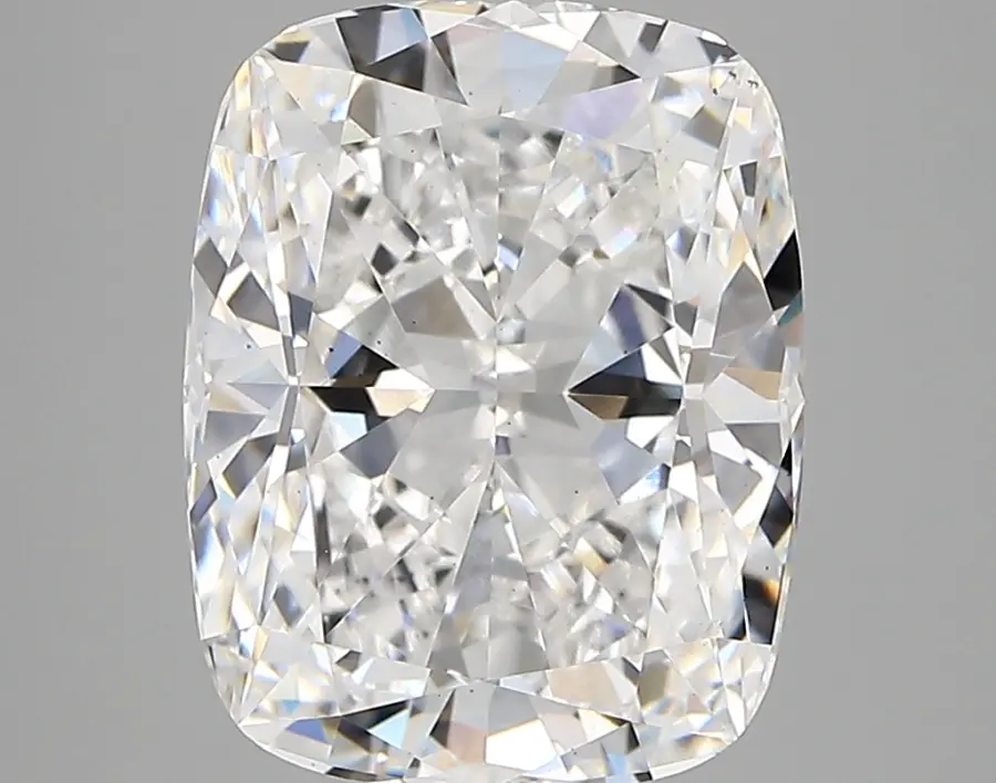 5.02ct D VS2 Cushion (IGI)