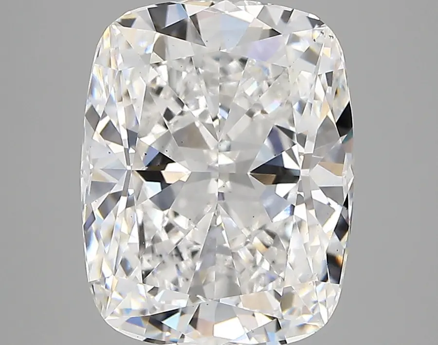 5.02ct D VS2 Cushion (IGI)