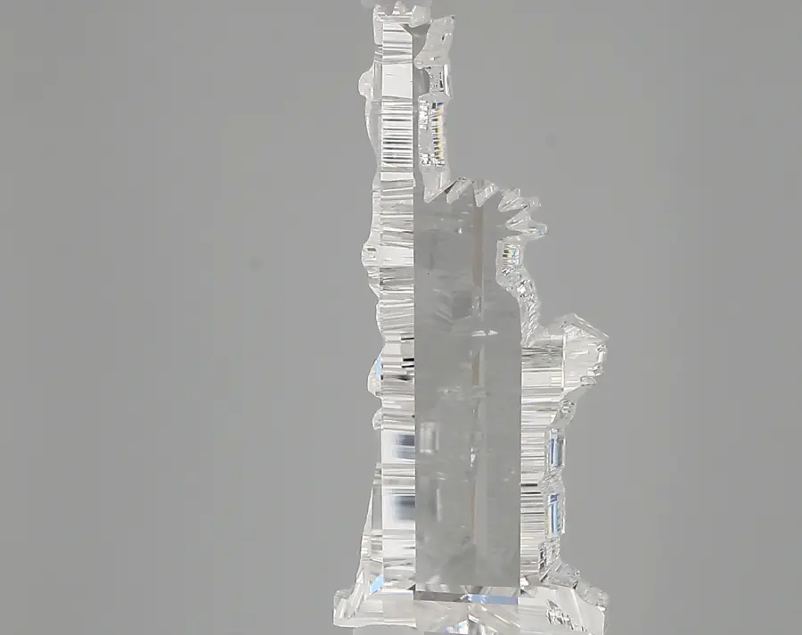 4.98ct F VS1 Statue Of Liberty (IGI)