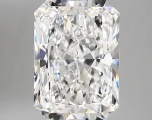 4.95ct E VVS2 Radiant (IGI)