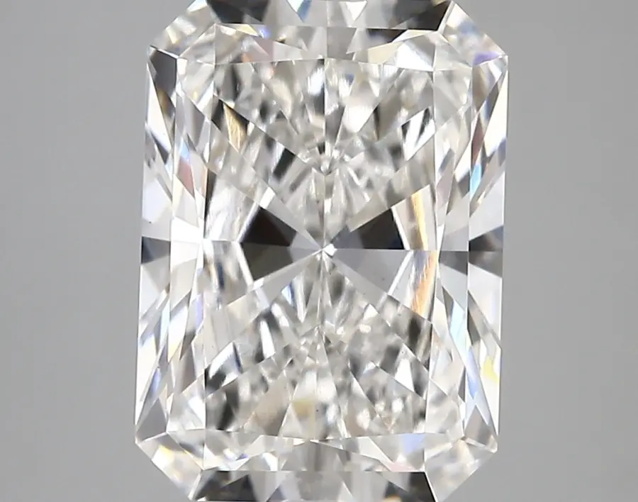 4.83ct E VVS2 Radiant (IGI)