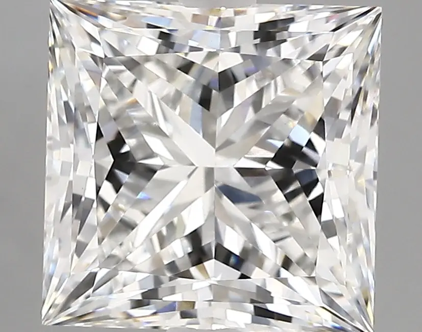 4.77ct E VVS2 Princess (IGI)