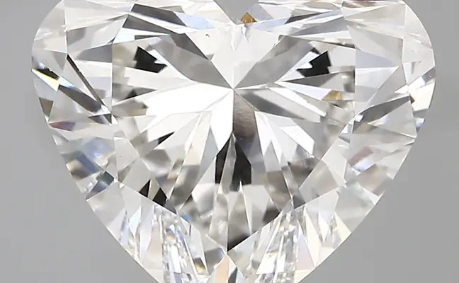4.75ct E VS1 Heart (IGI)