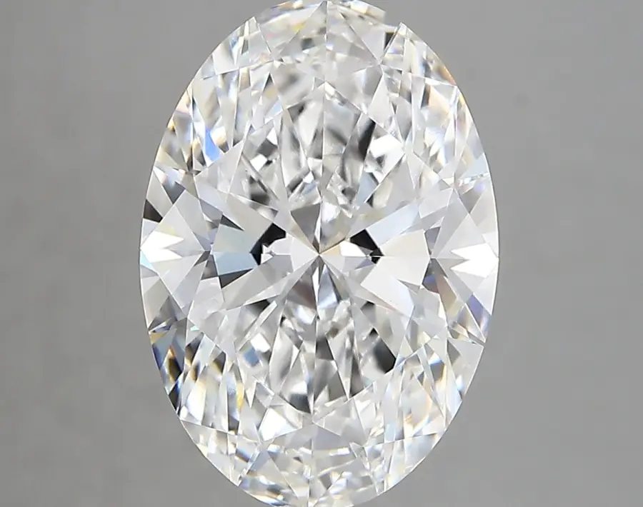 4.69ct E VVS2 Oval (IGI)