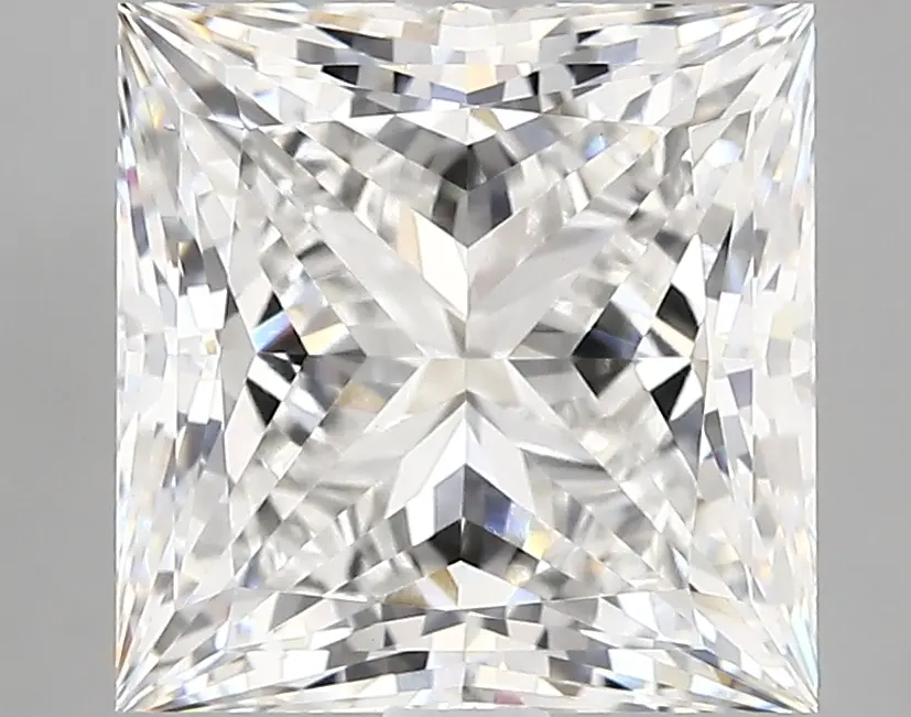 4.69ct E VVS2 Princess (IGI)