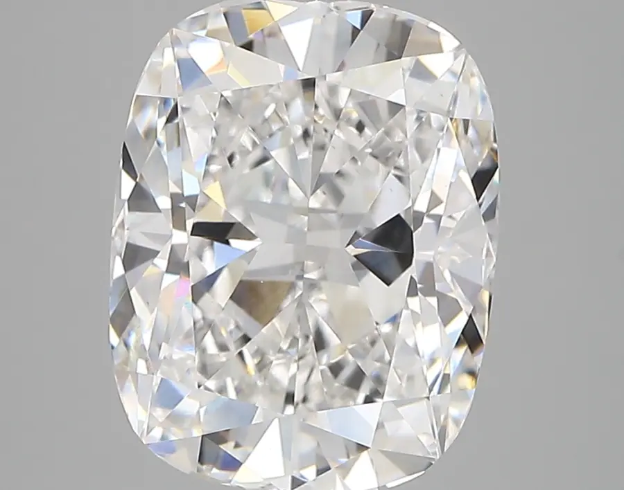 4.67ct E VS1 Cushion (IGI)