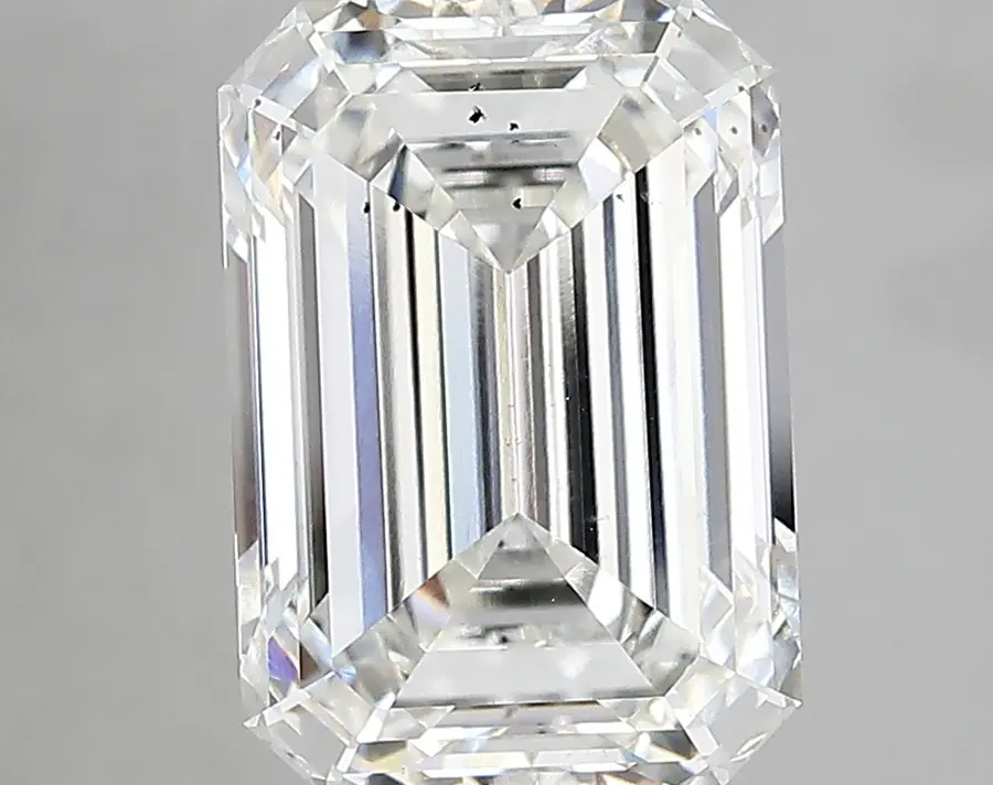 4.66ct G SI1 Emerald (IGI)
