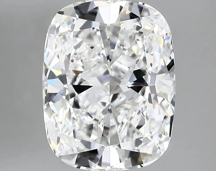 4.61ct E VS2 Cushion (IGI)