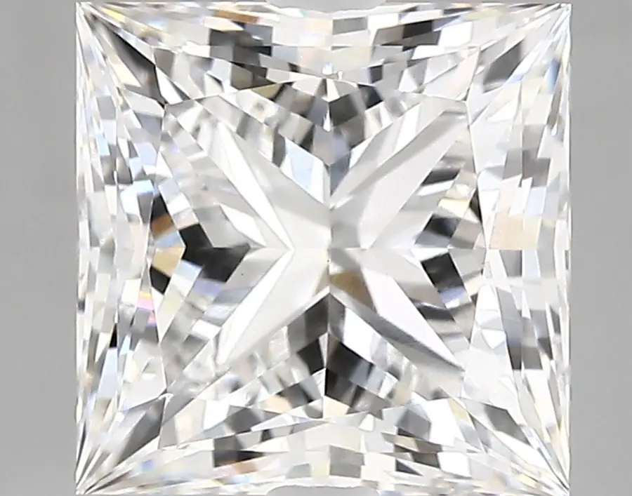 4.53ct E VVS2 Princess (IGI)