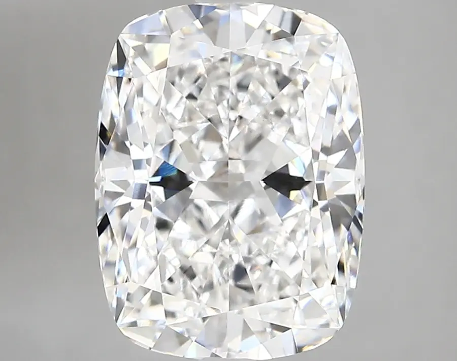 4.51ct E VVS2 Cushion (IGI)