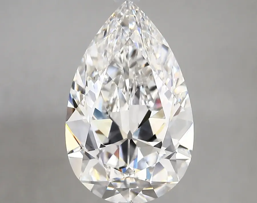 4.44ct E VVS2 Pear (IGI)