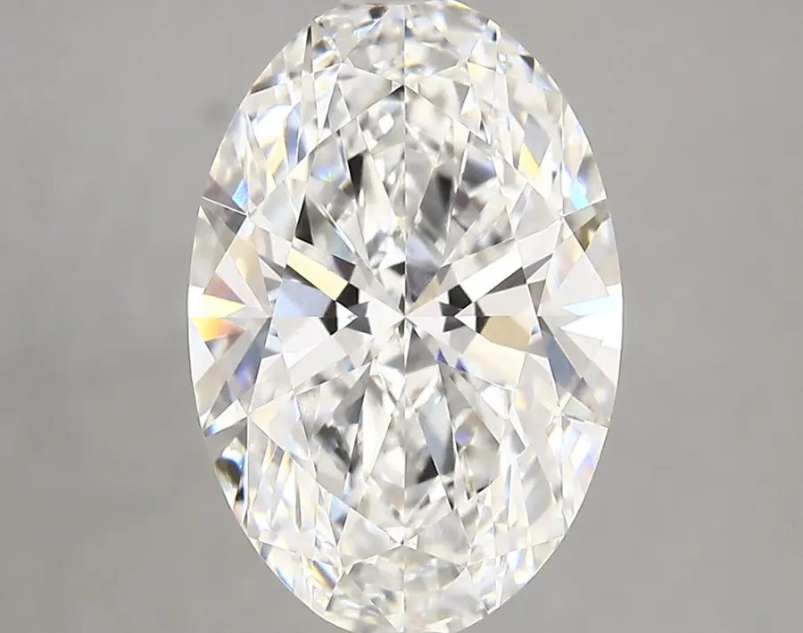 4.40ct E VVS2 Oval (IGI)