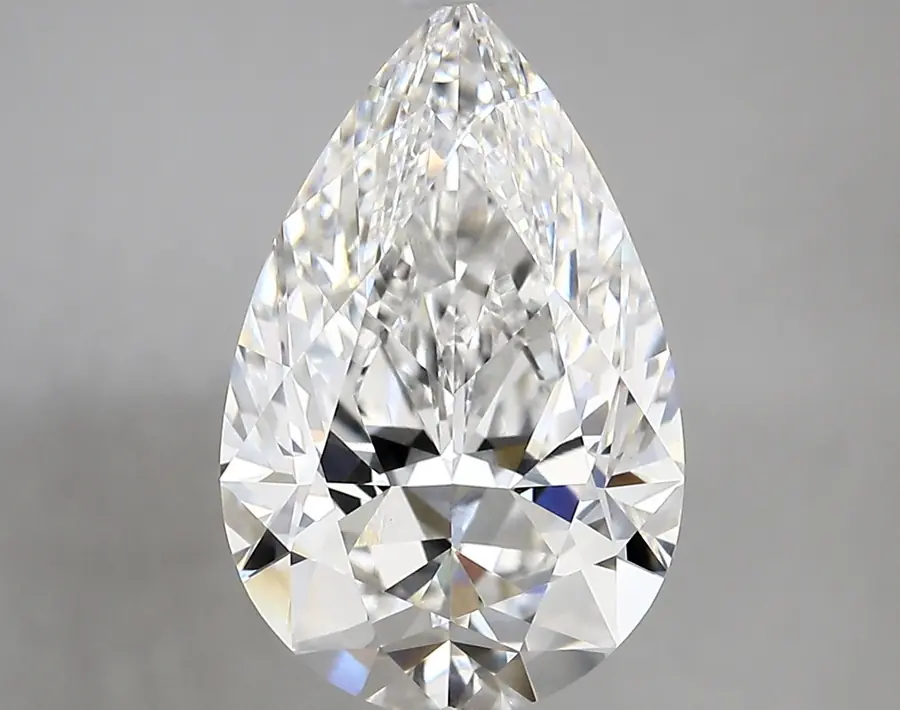 4.28ct E VVS2 Pear (IGI)