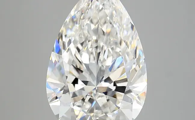 4.28ct E VVS2 Pear (IGI)