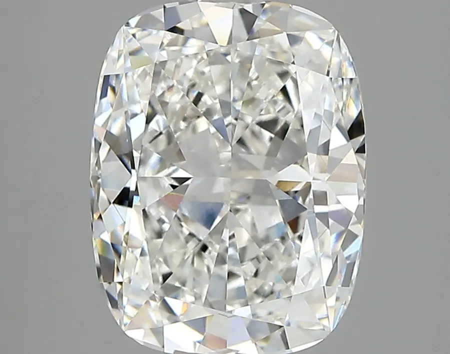 4.28ct G VVS2 Cushion (IGI)
