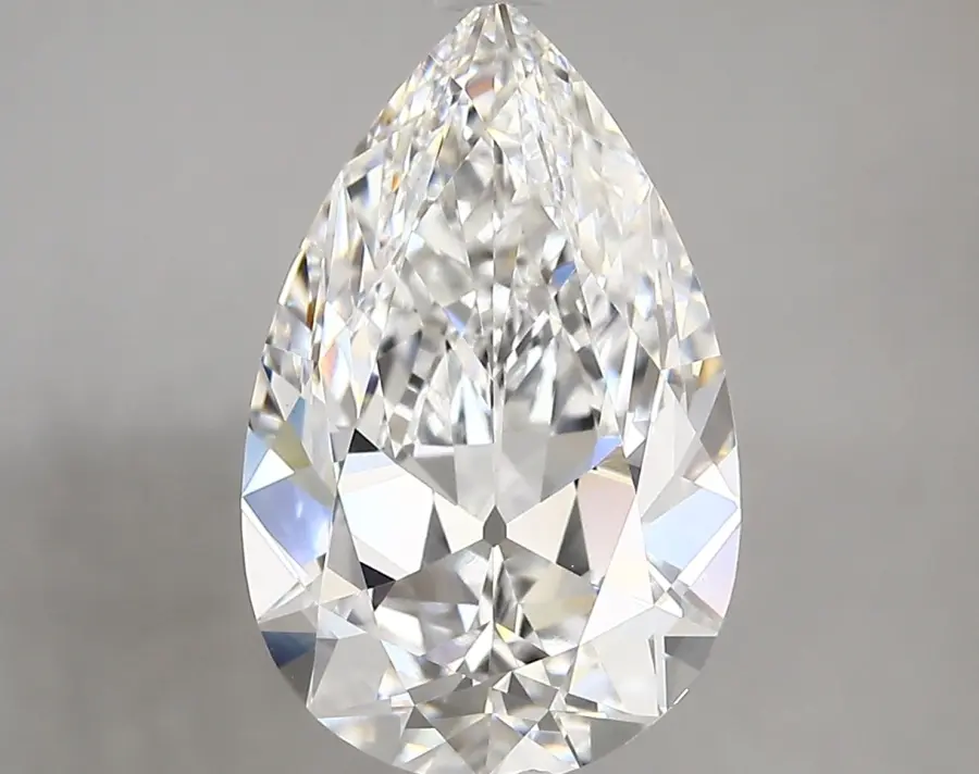 4.22ct E VVS2 Pear (IGI)
