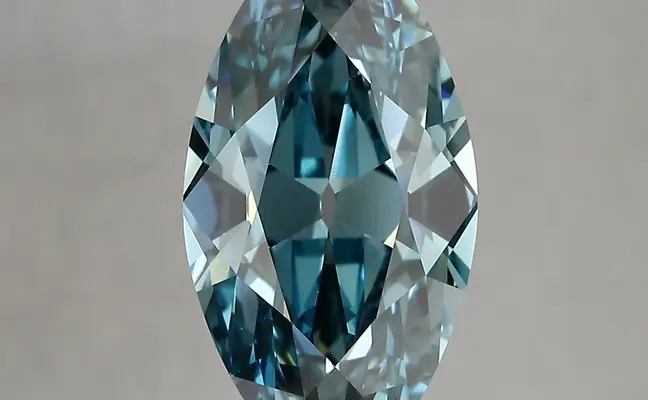 4.16ct FANCY VIVID  BLUE VVS2 Moval (IGI)