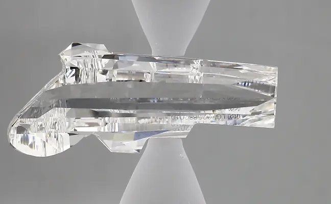 4.02ct F VVS2 Gun (IGI)