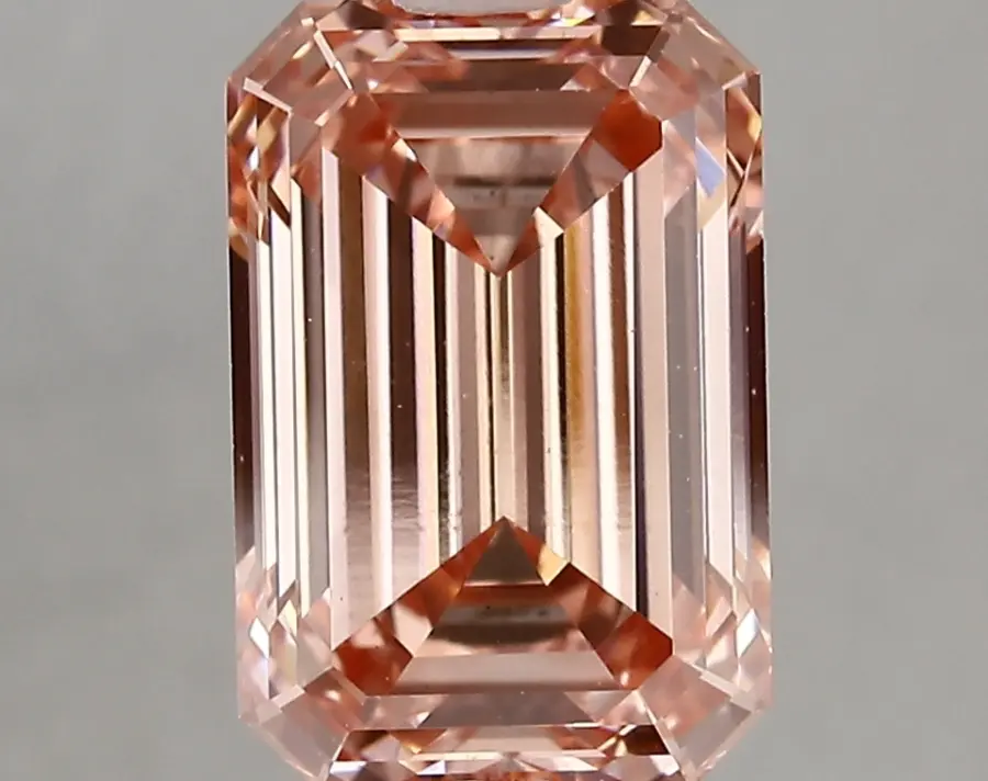 4.01ct FANCY VIVID  PINK VS2 Emerald (IGI)