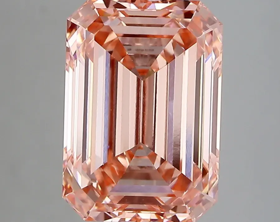 4.01ct FANCY VIVID  PINK VVS2 Emerald (IGI)