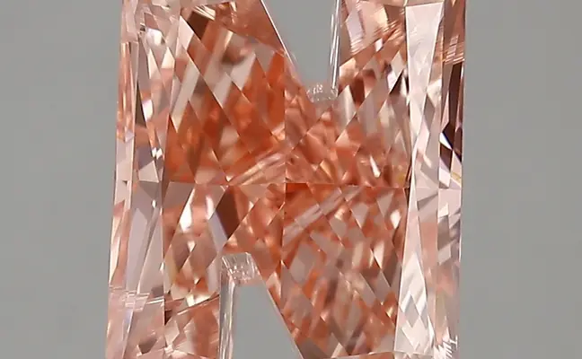 3.88ct FANCY VIVID  PINK VVS2 N (IGI)