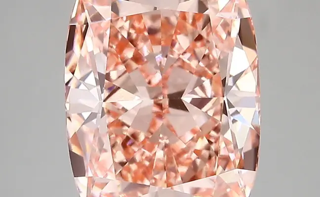 3.87ct FANCY VIVID  PINK VVS2 Cushion (IGI)