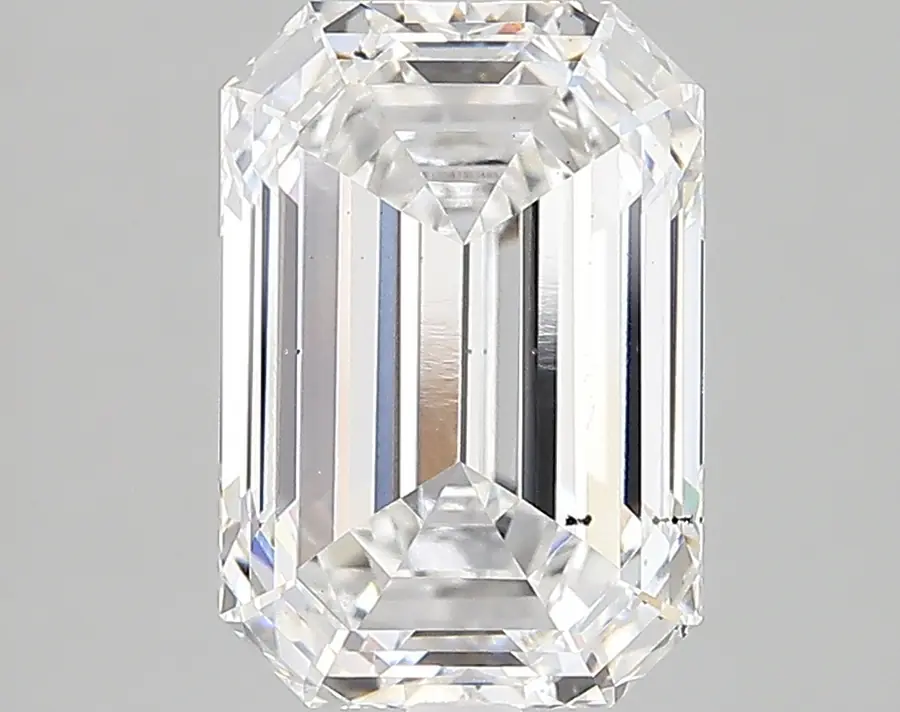 3.70ct F SI1 Emerald (IGI)