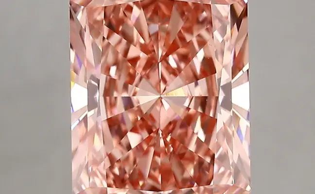 3.67ct FANCY VIVID  PINK VS1 Radiant (IGI)