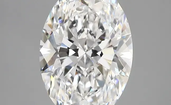 3.48ct E VVS2 Oval (IGI)