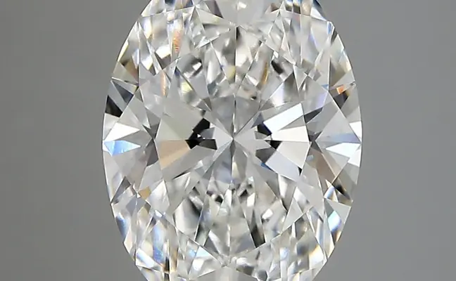 3.46ct E VVS2 Oval (IGI)