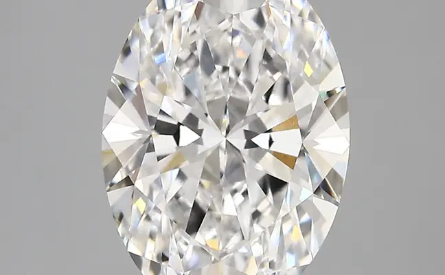 3.44ct E VVS2 Oval (IGI)
