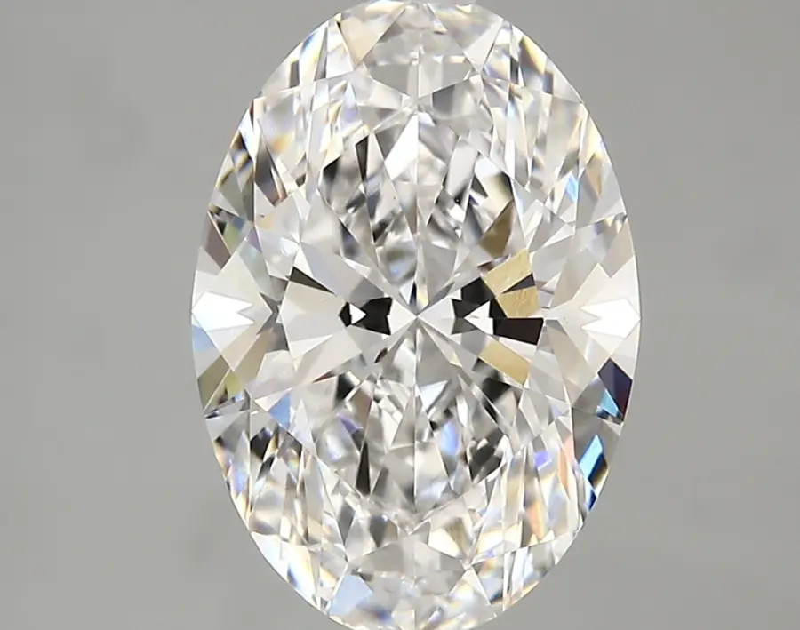 3.44ct E VVS2 Oval (IGI)