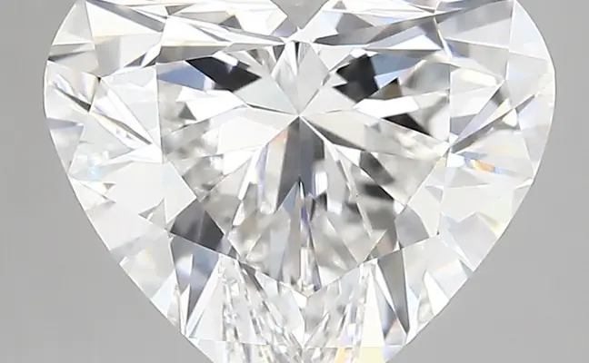 3.42ct E VVS2 Heart (IGI)