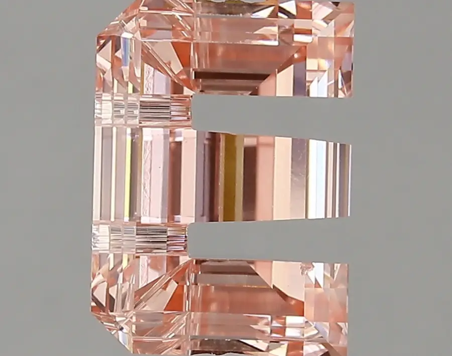 3.42ct FANCY VIVID  PINK VS1 E (IGI)