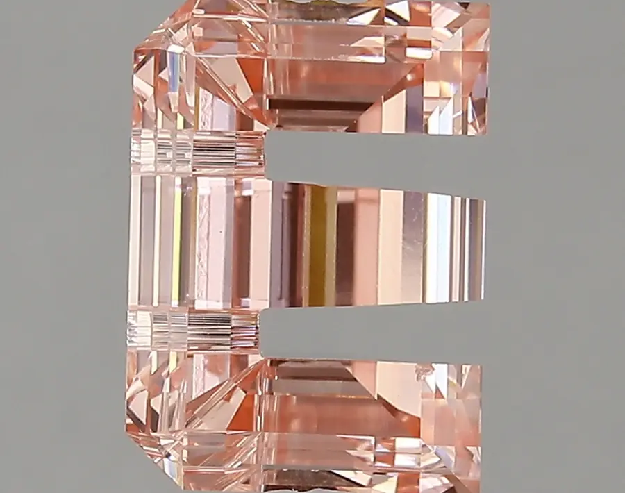 3.42ct FANCY VIVID  PINK VS1 E (IGI)