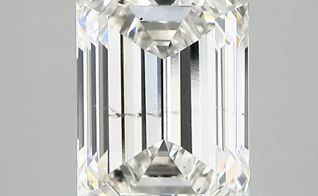 3.38ct F SI1 Emerald (IGI)