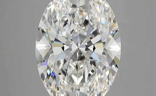 3.35ct E VVS2 Oval (IGI)
