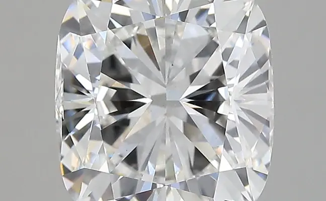 3.30ct G VS1 Cushion (GIA)