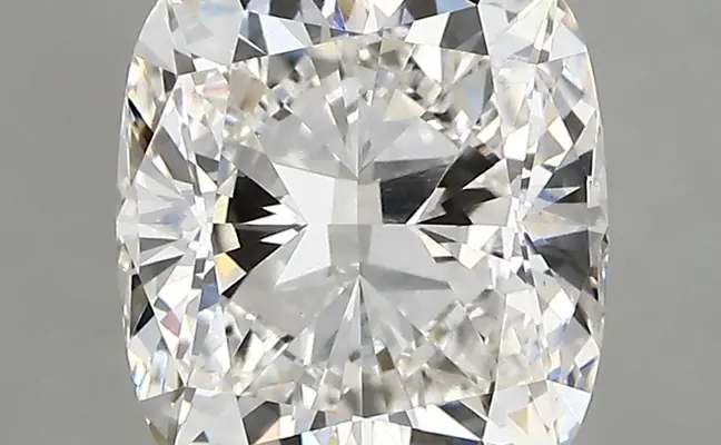 3.22ct G VS1 Cushion (GIA)