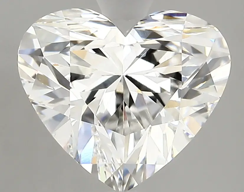 3.20ct E VVS2 Heart (IGI)